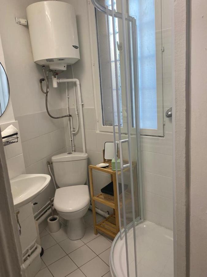 Appartement A Parijs Buitenkant foto