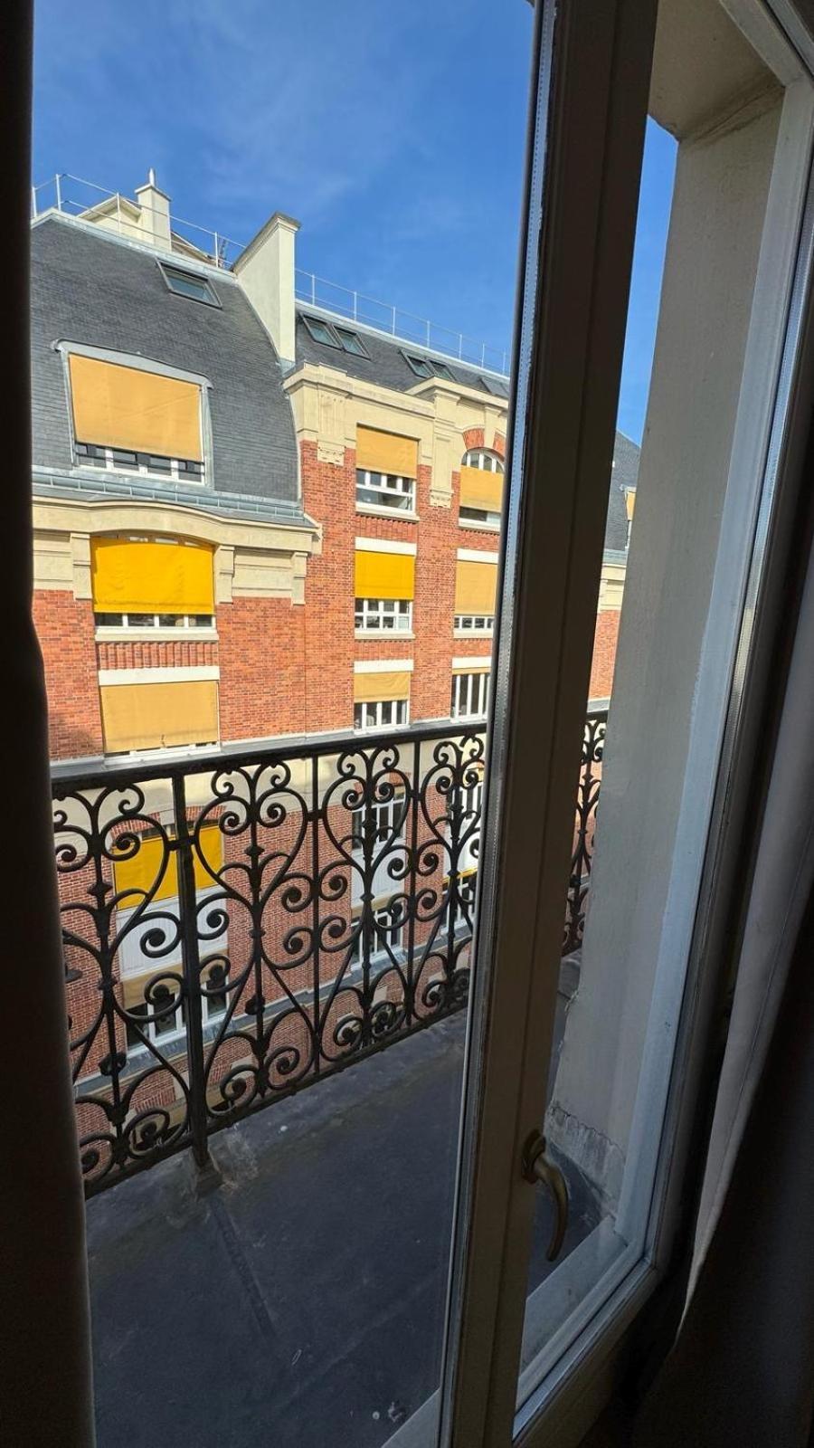 Appartement A Parijs Buitenkant foto