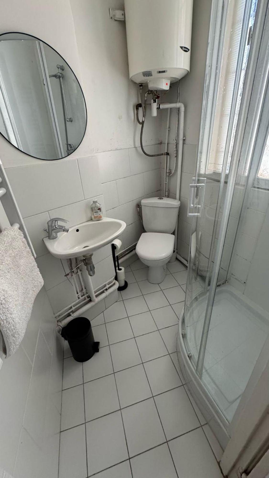 Appartement A Parijs Buitenkant foto